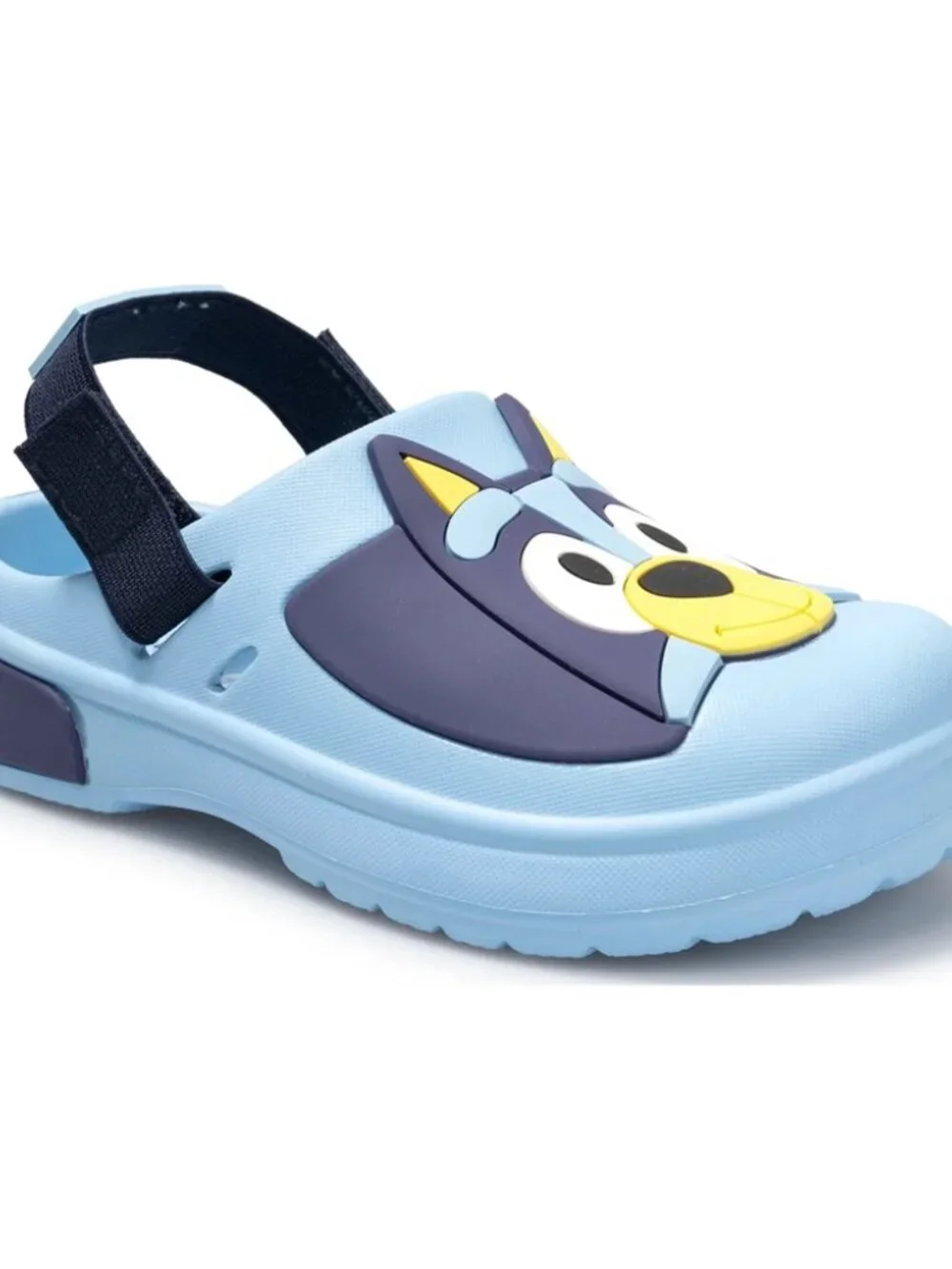 Disney shoe closure